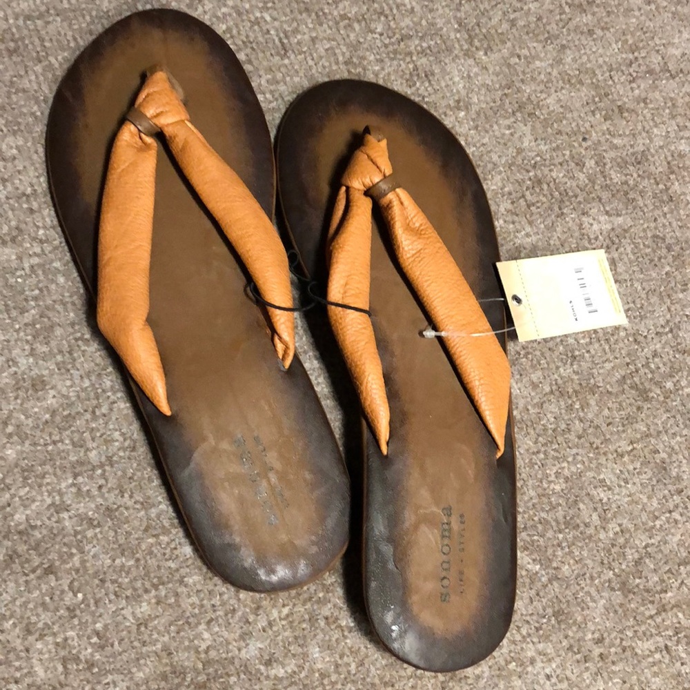Sonoma flip flops